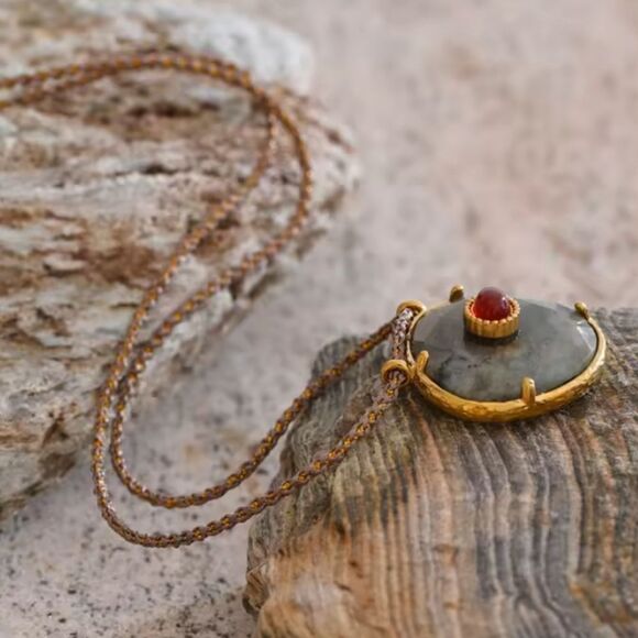 New ANTHRO 18k Gold Ss natural Spectrolite Red Agate Stone Pendant Necklace - Picture 5 of 7